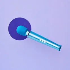 Sale LoversStores Le Wand Dive Submersible Rechargeable Wand