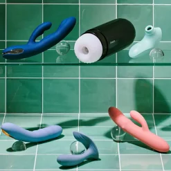 Fashion LoversStores SVAKOM Aylin Pulsating Rabbit Vibrator